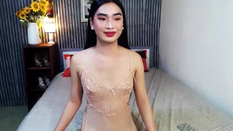 Sasha online show from December 2025 06:02:01 PM