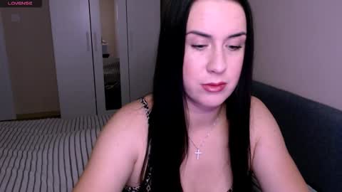 satisfaction__ online show from December 2025 12:45:01 PM