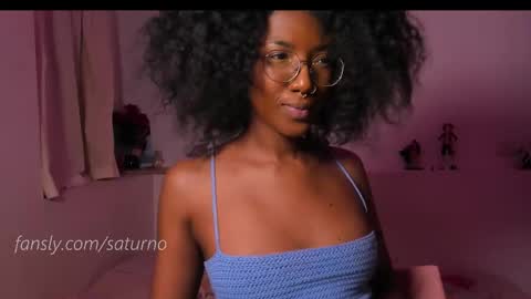 saturno_vibes online show from September 2025 10:30:02 AM