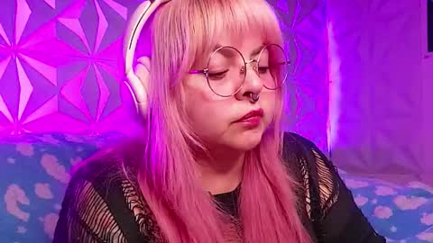 Gina George online show from March 2026 04:49:01 AM