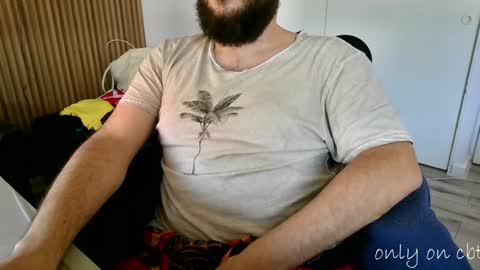 Snapshot of saucybonjo chatting on December 2024 08:23:02 PM Ben online show from December 2024 08:23:02 PM