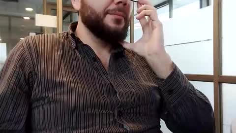 Snapshot of saucybonjo chatting on November 2025 10:21:01 PM Ben online show from November 2025 10:21:01 PM