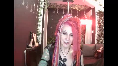 SaucySky online show from January 2026 08:56:01 PM