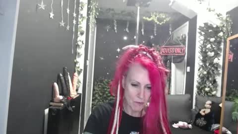 SaucySky online show from March 2026 09:37:02 AM