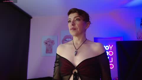 lilith online show from April 2026 04:02:02 AM