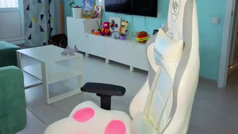 Ariel online show from February 2026 03:00:02 AM