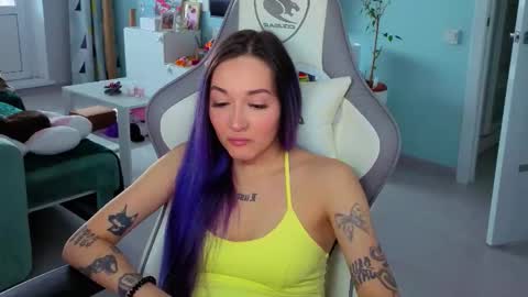 Ariel online show from April 2026 02:55:01 AM