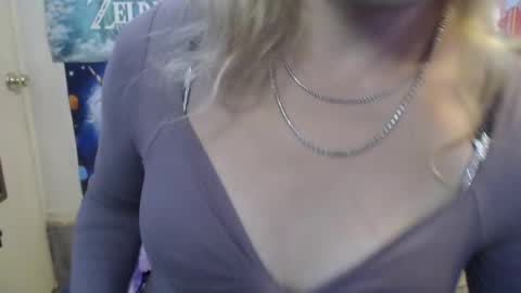 Savanah online show from October 2025 06:06:01 PM