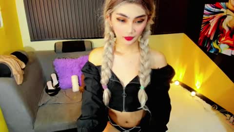 Snapshot of savanasexy chatting on December 2024 12:27:01 PM Patricia online show from December 2024 12:27:01 PM