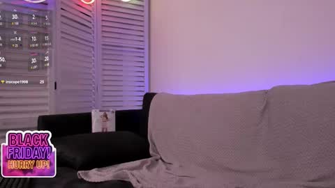 Savanna online show from November 2025 03:37:02 PM