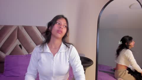 Snapshot of savannah_cameron chatting on February 2025 12:47:02 PM Savannah online show from February 2025 12:47:02 PM