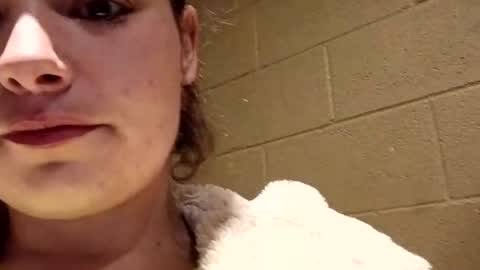 savannahjays online show from January 2026 06:02:02 PM