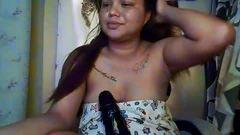 Snapshot of savannahot833323 chatting on April 2026 12:13:02 AM Y online show from April 2026 12:13:02 AM