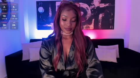 Snapshot of savannahstorm_ chatting on February 2025 10:45:01 PM S a v a n n a h online show from February 2025 10:45:01 PM