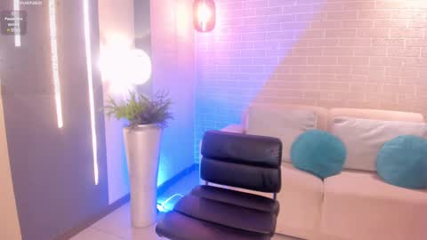 Snapshot of savannahstorm_ chatting on February 2025 10:32:02 PM S a v a n n a h online show from February 2025 10:32:02 PM