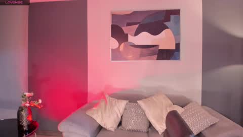 Snapshot of savannahstorm_ chatting on February 2025 01:07:01 PM S a v a n n a h online show from February 2025 01:07:01 PM