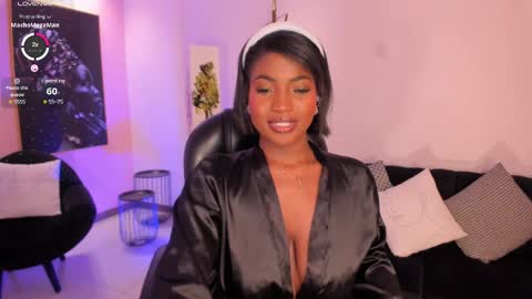 Snapshot of savannahstorm_ chatting on March 2025 06:54:01 PM S a v a n n a h online show from March 2025 06:54:01 PM