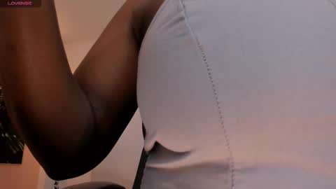 Snapshot of savannahstorm_ chatting on September 2025 11:43:01 AM S a v a n n a h online show from September 2025 11:43:01 AM