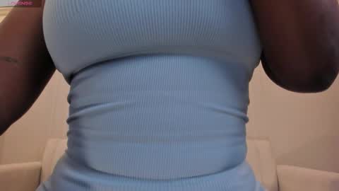 Snapshot of savannahstorm_ chatting on September 2025 11:59:02 AM S a v a n n a h online show from September 2025 11:59:02 AM