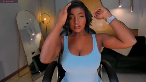 Snapshot of savannahstorm_ chatting on October 2025 01:42:02 PM S a v a n n a h online show from October 2025 01:42:02 PM