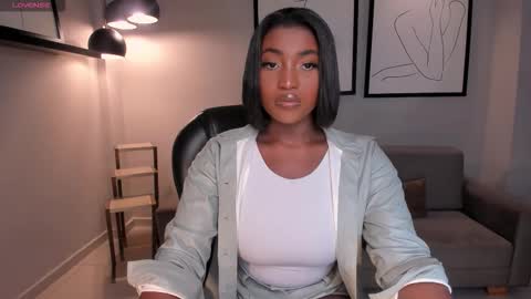 Snapshot of savannahstorm_ chatting on October 2025 12:50:01 PM S a v a n n a h online show from October 2025 12:50:01 PM