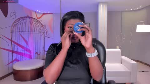 Snapshot of savannahstorm_ chatting on November 2025 01:14:02 PM S a v a n n a h online show from November 2025 01:14:02 PM