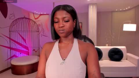 Snapshot of savannahstorm_ chatting on November 2025 12:52:01 PM S a v a n n a h online show from November 2025 12:52:01 PM