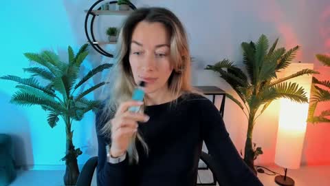 save the qween online show from December 2024 05:20:01 AM