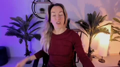 save the qween online show from December 2024 07:00:01 AM