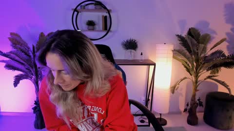 save the qween online show from January 2025 05:34:01 AM