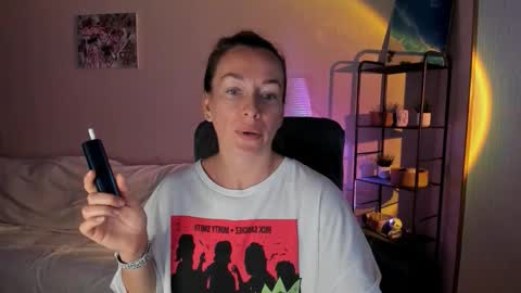 save the qween online show from September 2025 08:58:02 AM