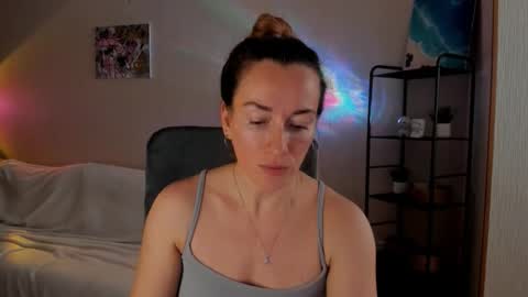 save the qween online show from November 2025 06:24:02 AM