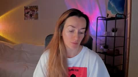 save the qween online show from December 2025 07:14:02 AM