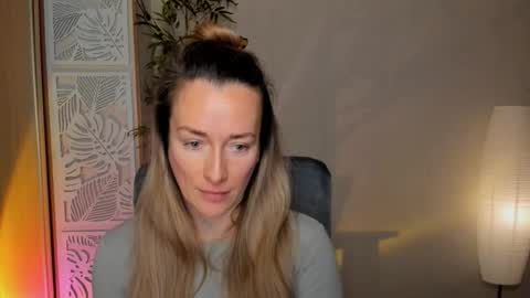 save the qween online show from February 2026 07:18:02 AM