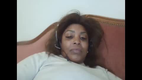 Snapshot of savonsex chatting on February 2025 08:25:01 PM savonsex online show from February 2025 08:25:01 PM