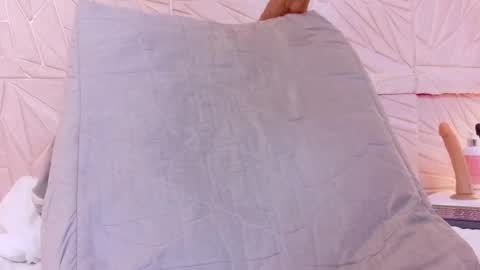 savory_pussy18 online show from October 2025 02:15:02 PM