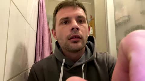 chamomile online show from March 2025 09:51:02 PM