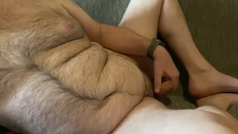 Snapshot of saxbobear chatting on January 2026 10:41:02 AM SaxBoBear online show from January 2026 10:41:02 AM