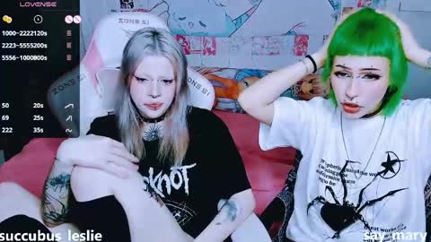 pronoun she. name Mary. age 21. online show from March 2026 11:22:02 PM