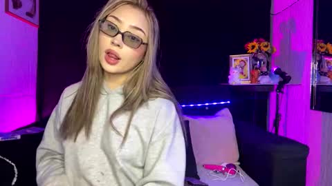 sayko999 online show from November 2025 02:44:01 AM