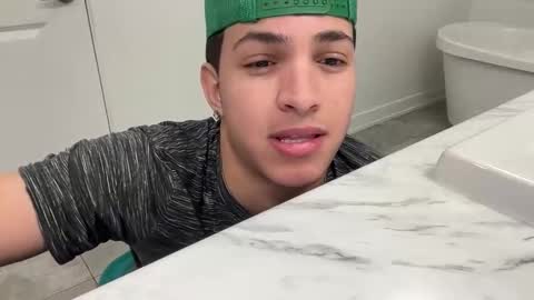 Snapshot of sbouchikh03 chatting on December 2025 08:09:01 AM sbouchikh03 online show from December 2025 08:09:01 AM