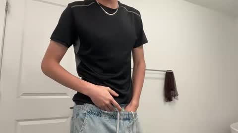 Snapshot of sbouchikh03 chatting on December 2025 04:54:01 AM sbouchikh03 online show from December 2025 04:54:01 AM