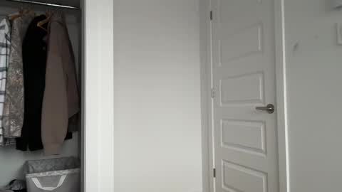 Snapshot of sbouchikh03 chatting on January 2026 09:07:02 PM sbouchikh03 online show from January 2026 09:07:02 PM