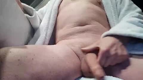 sbrinaiceberg online show from January 2026 12:18:01 PM