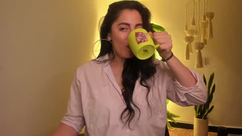 Venus online show from December 2024 03:55:02 PM