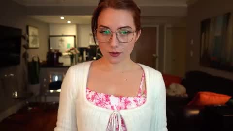 scarlajade online show from November 2025 09:58:01 PM
