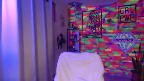 Snapshot of scarlat_diamond chatting on June 2026 03:44:01 AM Scarlat Diamond online show from June 2026 03:44:01 AM