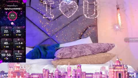 Scarlett online show from January 2025 10:53:02 PM