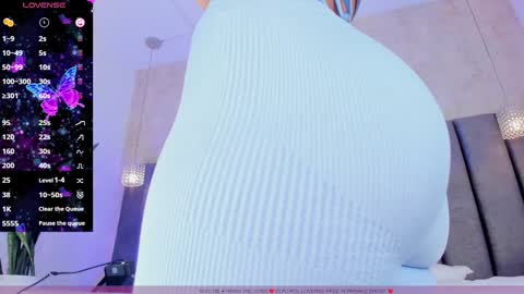 Scarlett online show from March 2025 07:23:01 PM