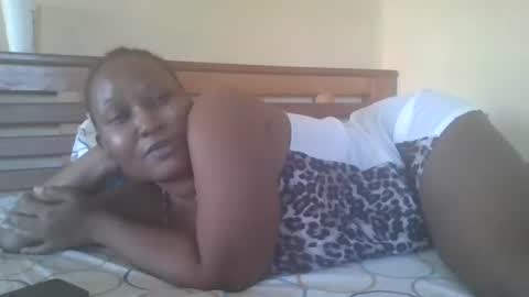 scarlet_25142359 online show from November 2025 01:11:02 PM